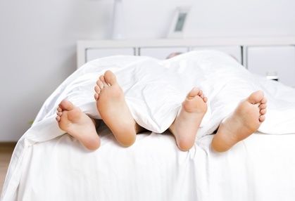 Bettwitze Bett Füße